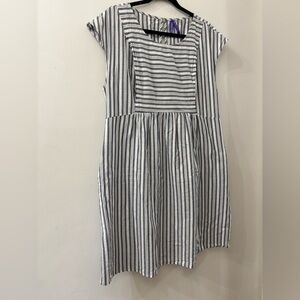 Seraphine women’s nursing Dress - size 14 - striped - 100% cotton
